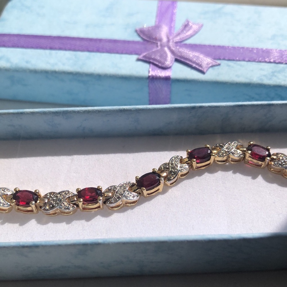 Sterling Natural Garnet Diamond Cut Crossover Vermeil Gold Tennis Bracelet - Picture 7 of 12